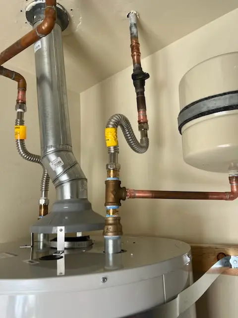 Water heater installation and plumbing repair in Scott Highlands